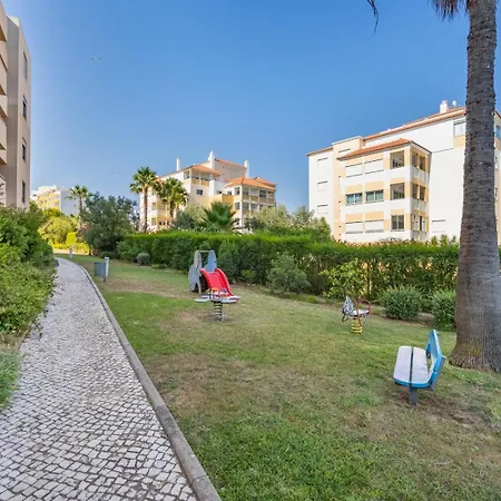 Lejlighed Spacious & Sunny With Pool By Hostwise *